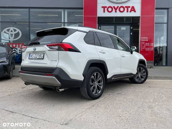 Toyota RAV4 - 4