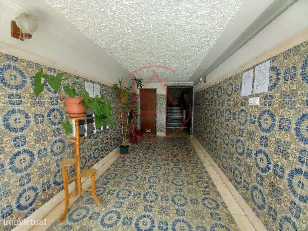 T2 Remodelado - Setubal - Grande imagem: 2/28