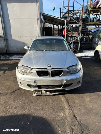 Dezmembrez BMW Seria 1 E87 116i - 1