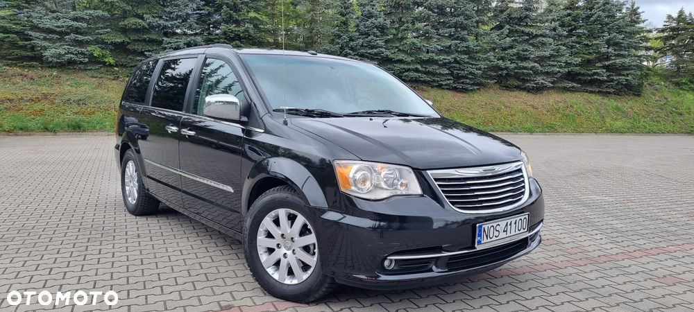 Chrysler Town and Country