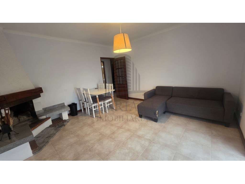 **Apartamento T2 no Centro de Gondomar, com Box** - Grande imagem: 2/18