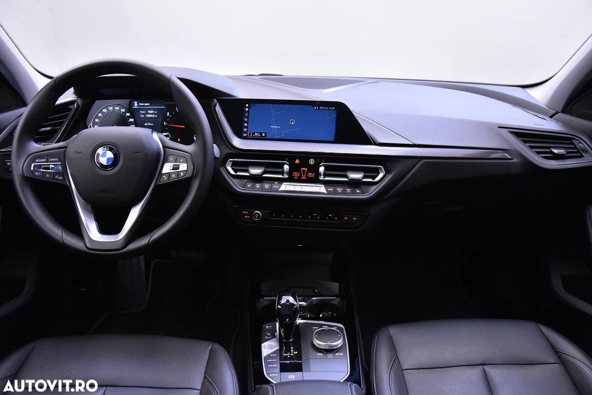 BMW Seria 1 118i Aut. Luxury Line - 9