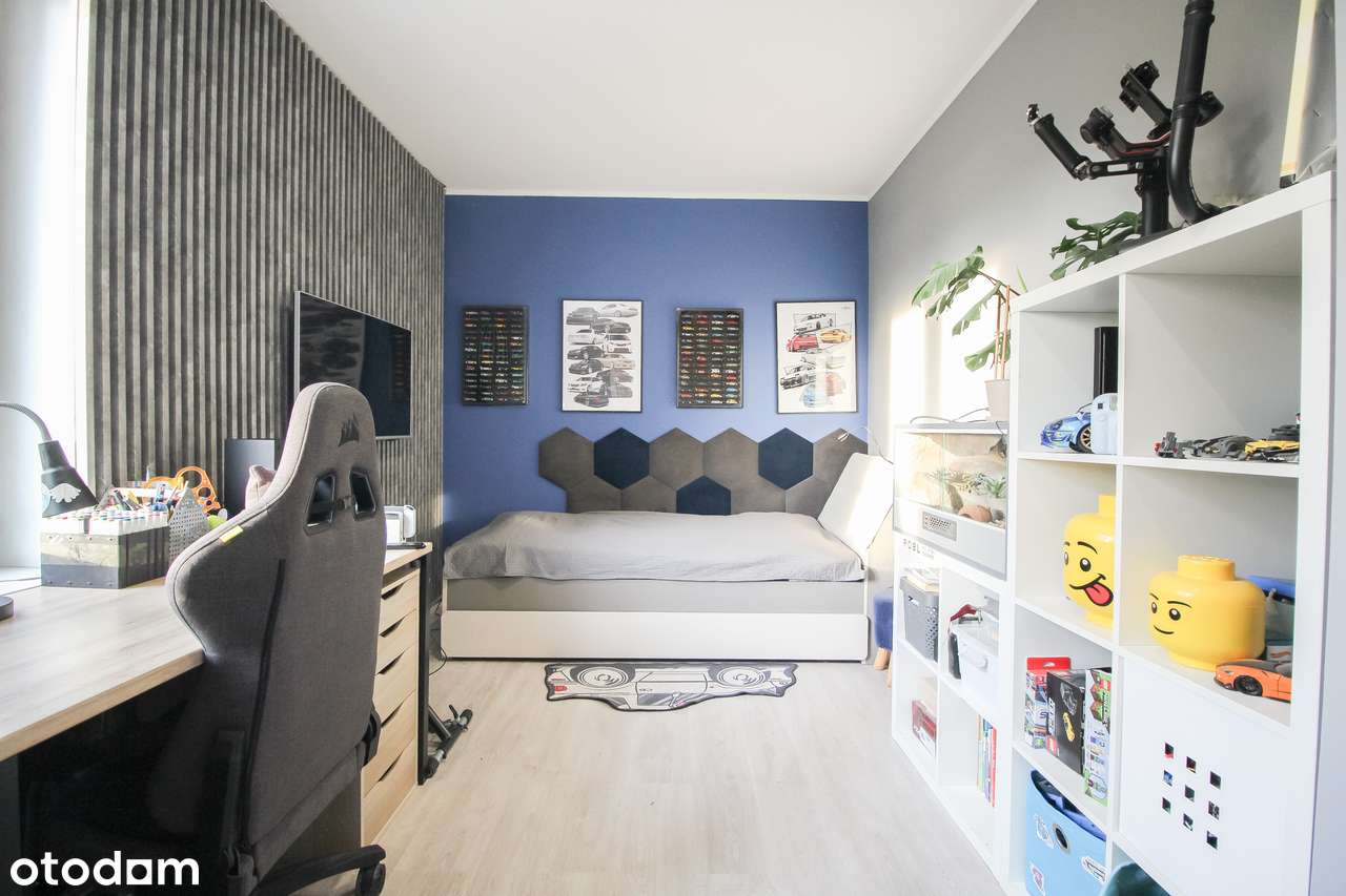 I piętro, balkon, garaż-14