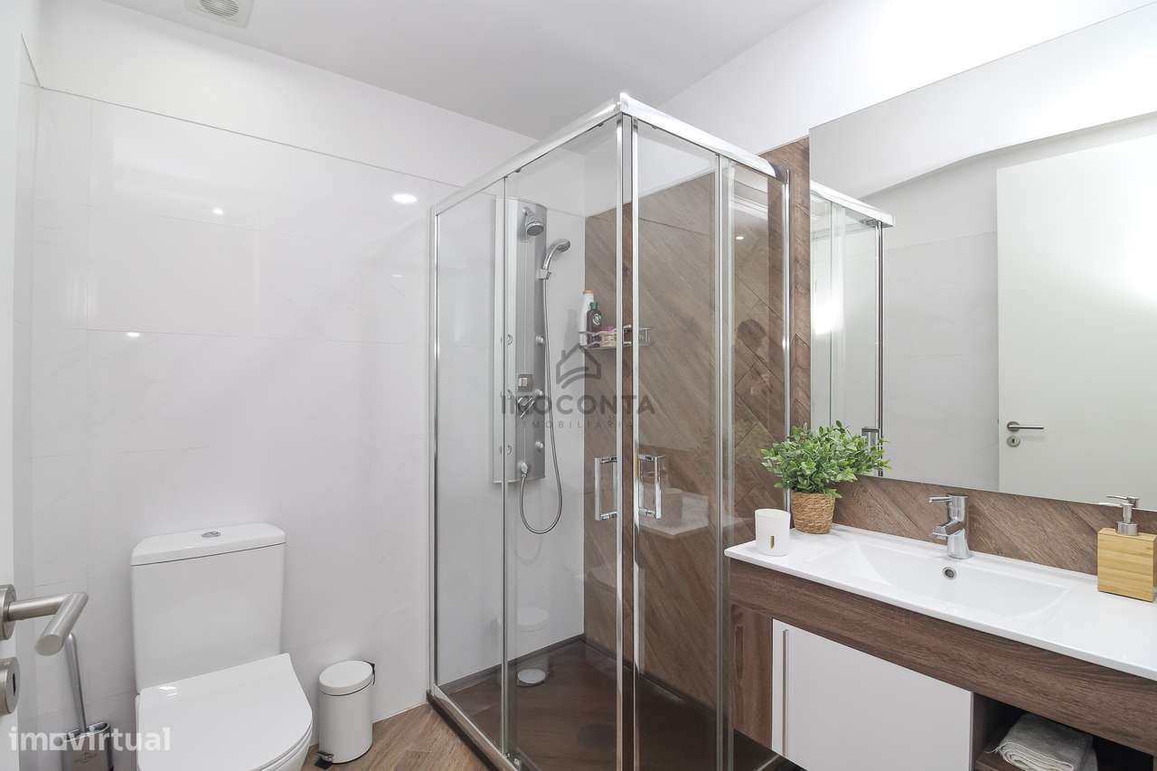 T3 Último Piso c/Terraço Edifício Camaleão- Valongo-25