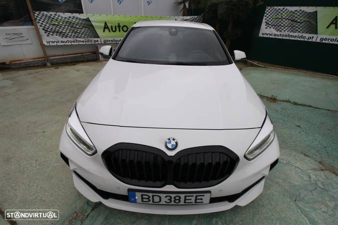 BMW 118 i Aut. M Sport - 11