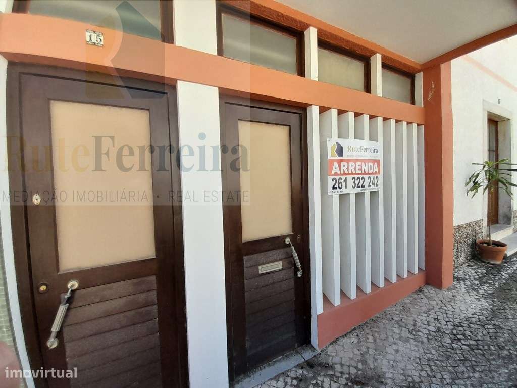 Espaço Comercial na Carvoeira, Torres Vedras! - Grande imagem: 2/23