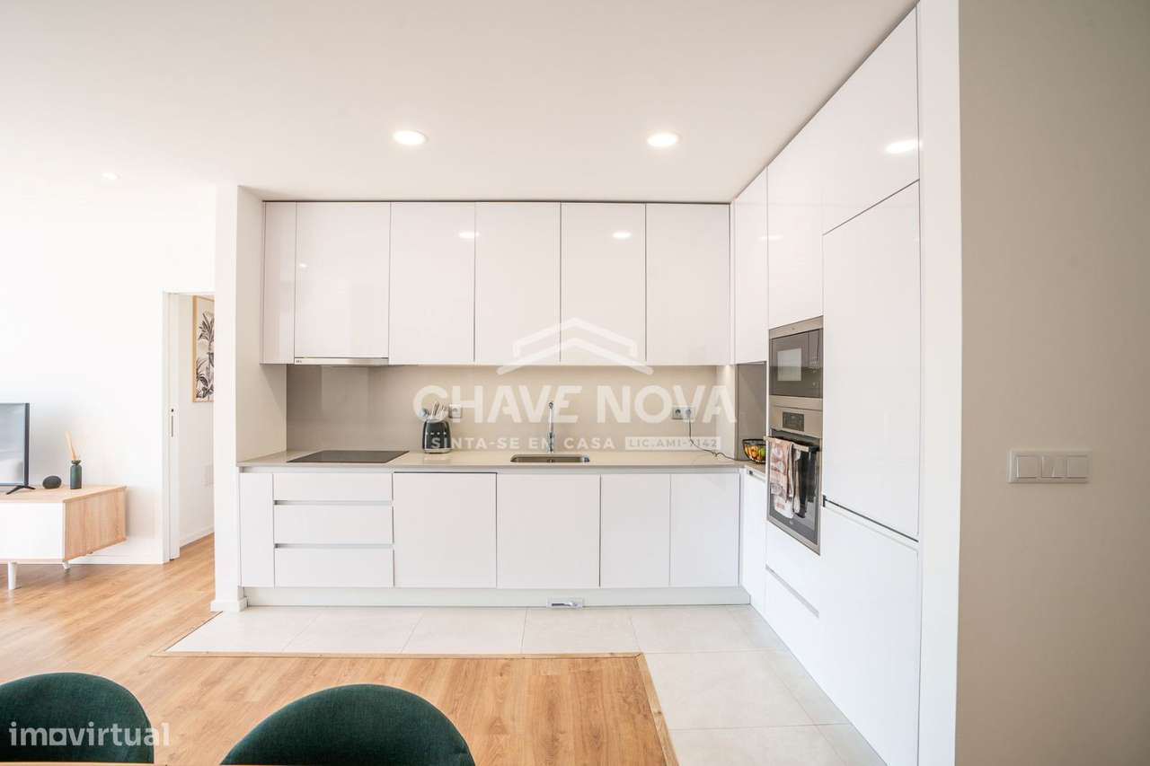 Apartamento T3 Como Novo com vista desafogada sobre a cidade em Rio... - Grande imagem: 4/24