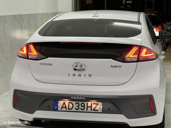 Hyundai Ioniq 1.6 GDI HEV Hybrid Tech - 6