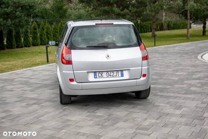 Renault Scenic - 4