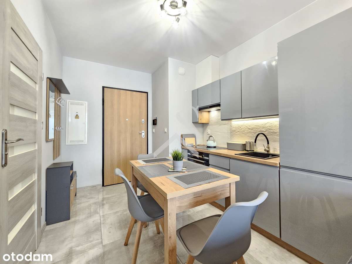 WIdok na zatokę, Hala garażowa - Od zaraz-3