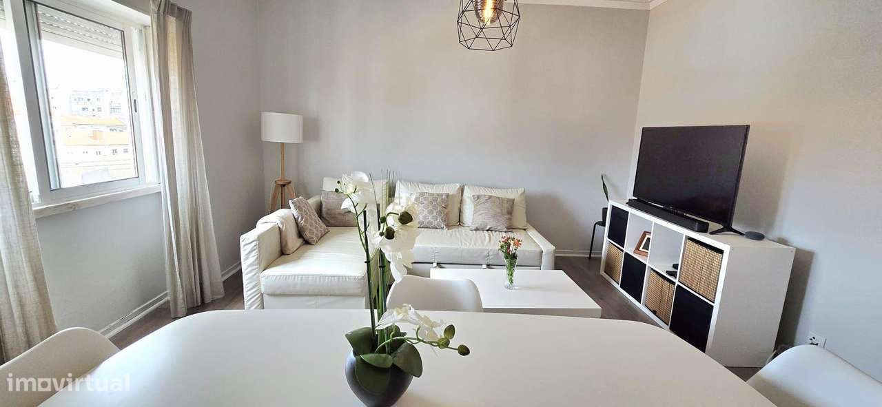 Apartamento T3 com vista e Localização Privilegiada  -  Almada - Grande imagem: 2/36