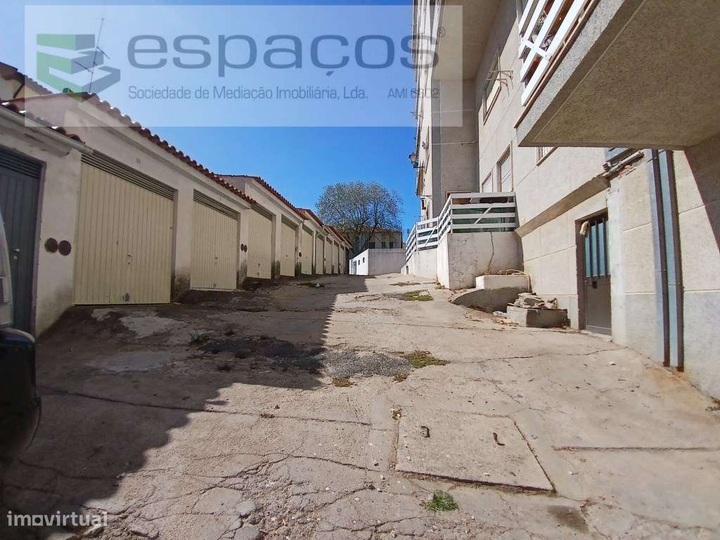 Garagem para o exterior, Castelo Branco - Grande imagem: 4/4