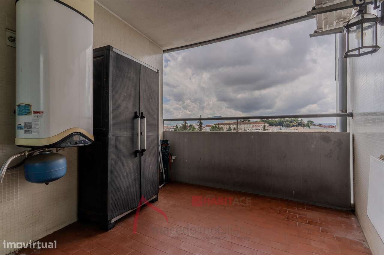Apartamento T4 Mobilado à Venda em São Vicente, Braga-46