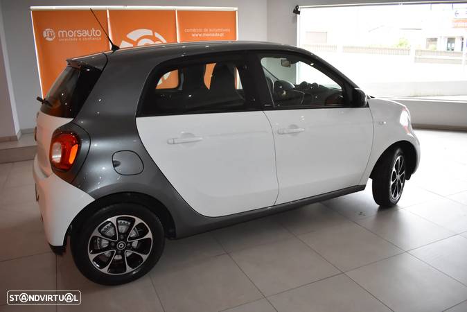 Smart ForFour 0.9 Passion 90 - 10