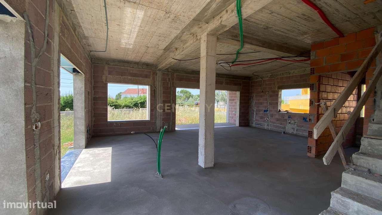 Moradia Nova T4 em Tomar | Vista para o Castelo | Arquitetura Contempo-21