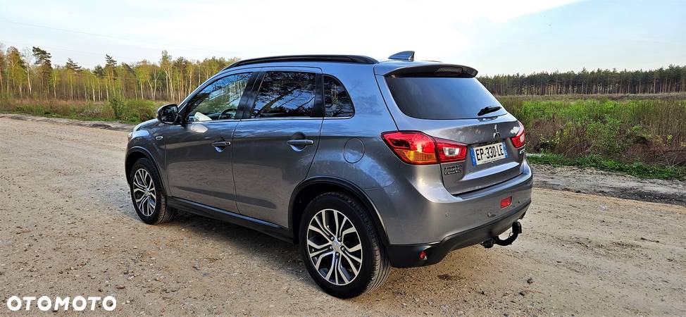 Mitsubishi ASX 1.6 DID Invite 4WD AS&G - 12