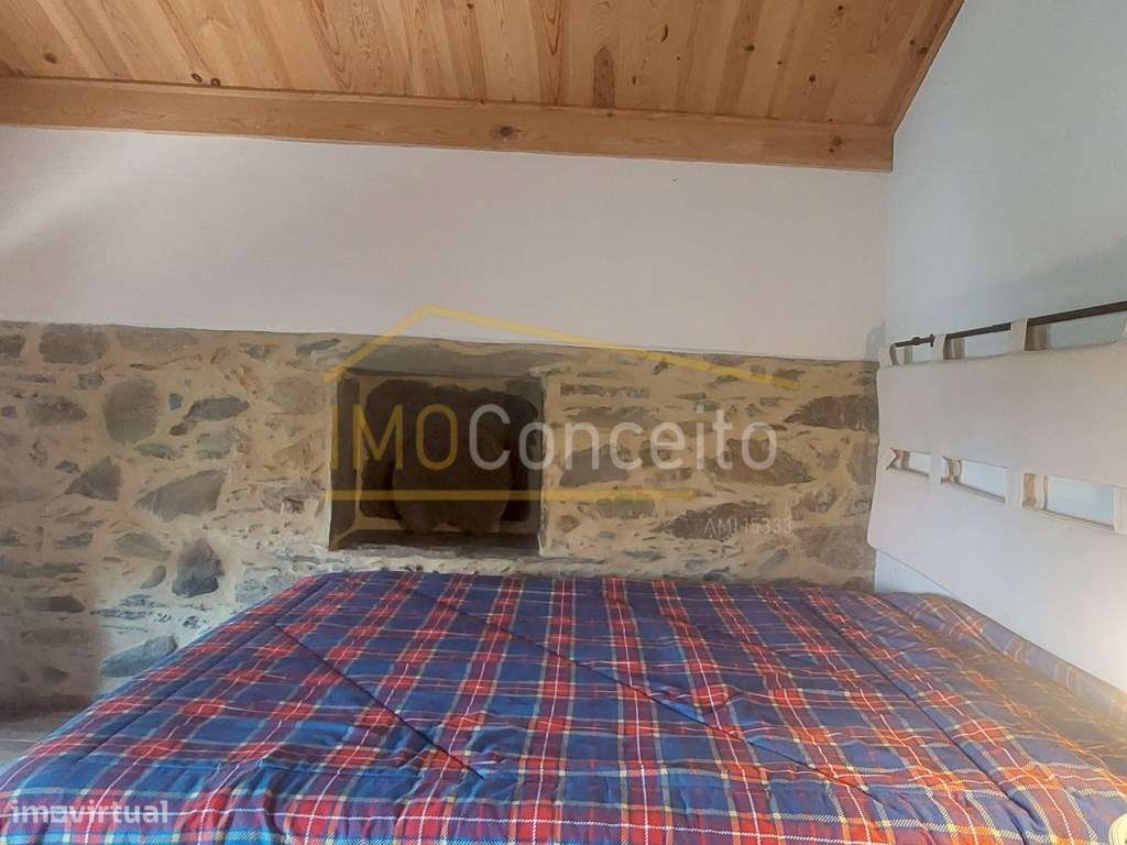 Alojamento local|| Moradia T3|| 2 pisos|| Castanheira de pera||-14