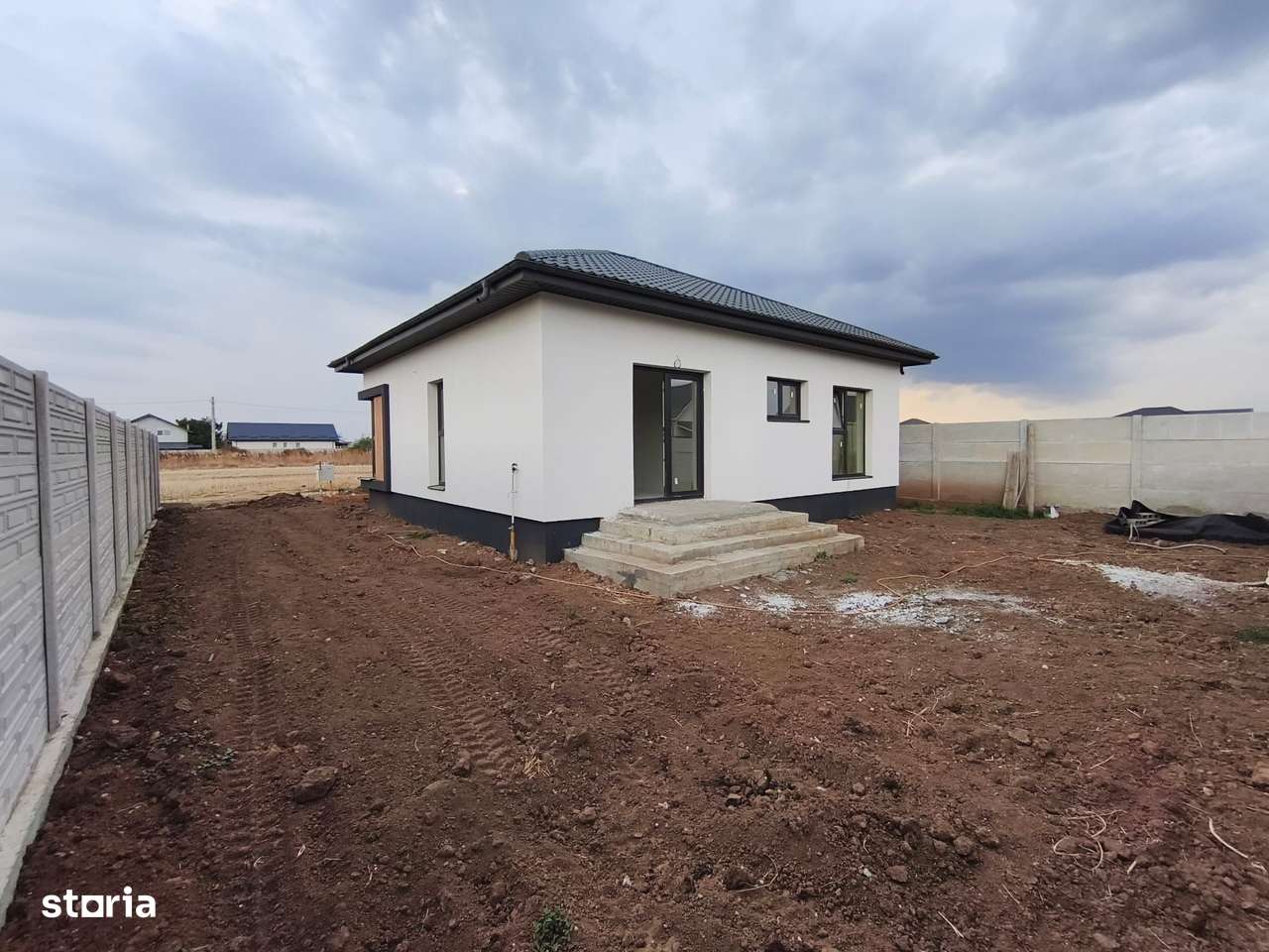 Casa individuala 3 camere Vidra- mutare imediata! - Imagine principală: 4/13