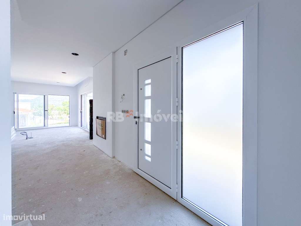 Moradia Nova T3, Vista Rio - Urbanização Martinela, Ferreira do Zêzere-46