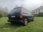 Chrysler Voyager SE 2.5L TD - 3