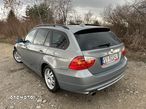 BMW Seria 3 318i - 33