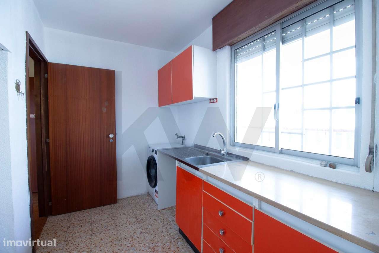 Apartamento T2 No Funchal, Nazaré São Martinho - Grande imagem: 4/13