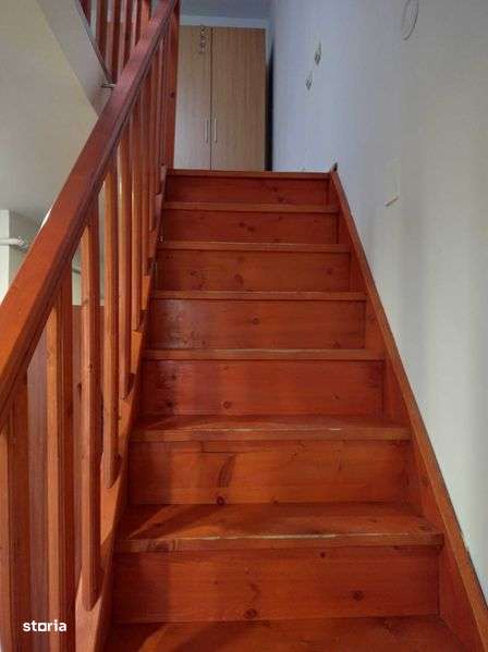 Apartament 1 camera ,tip mansarda ,compartimentat pe 2 niveluri - Imagine principală: 4/7