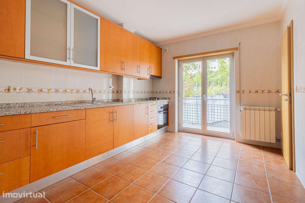 Moderno T3 no centro de  Bragança com garagem - Grande imagem: 5/26