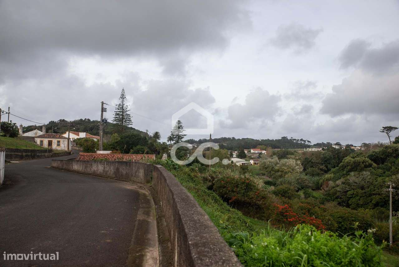 Terreno com 1.540,00 m2 - São Pedro - Vila do Porto - Grande imagem: 4/10
