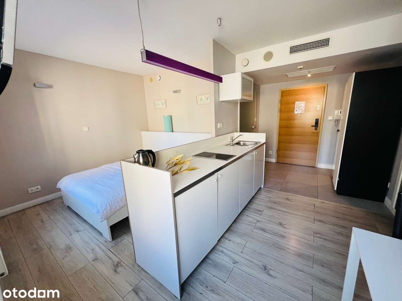 Kawalerka na sprzedaż w Just'n Center ul.Krawiecka-6