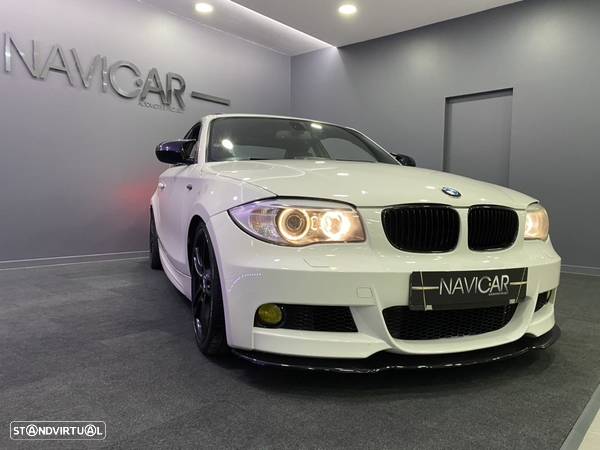 BMW 120 d Coupe Limited Edition Lifestyle c/ M Sport Pack - 26