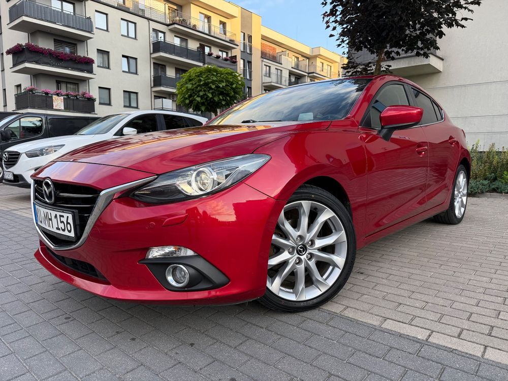 Mazda 3 III (2013-) SKYACTIV-G 120 Exclusive-Line 2015