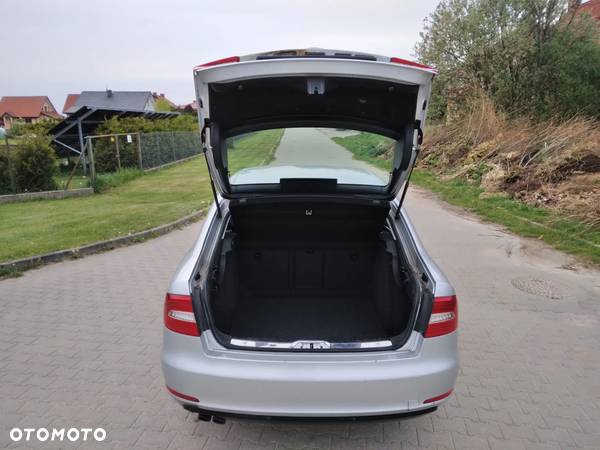 Skoda Superb 1.8 TSI Elegance - 15