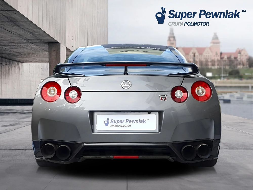 nissan gt-r