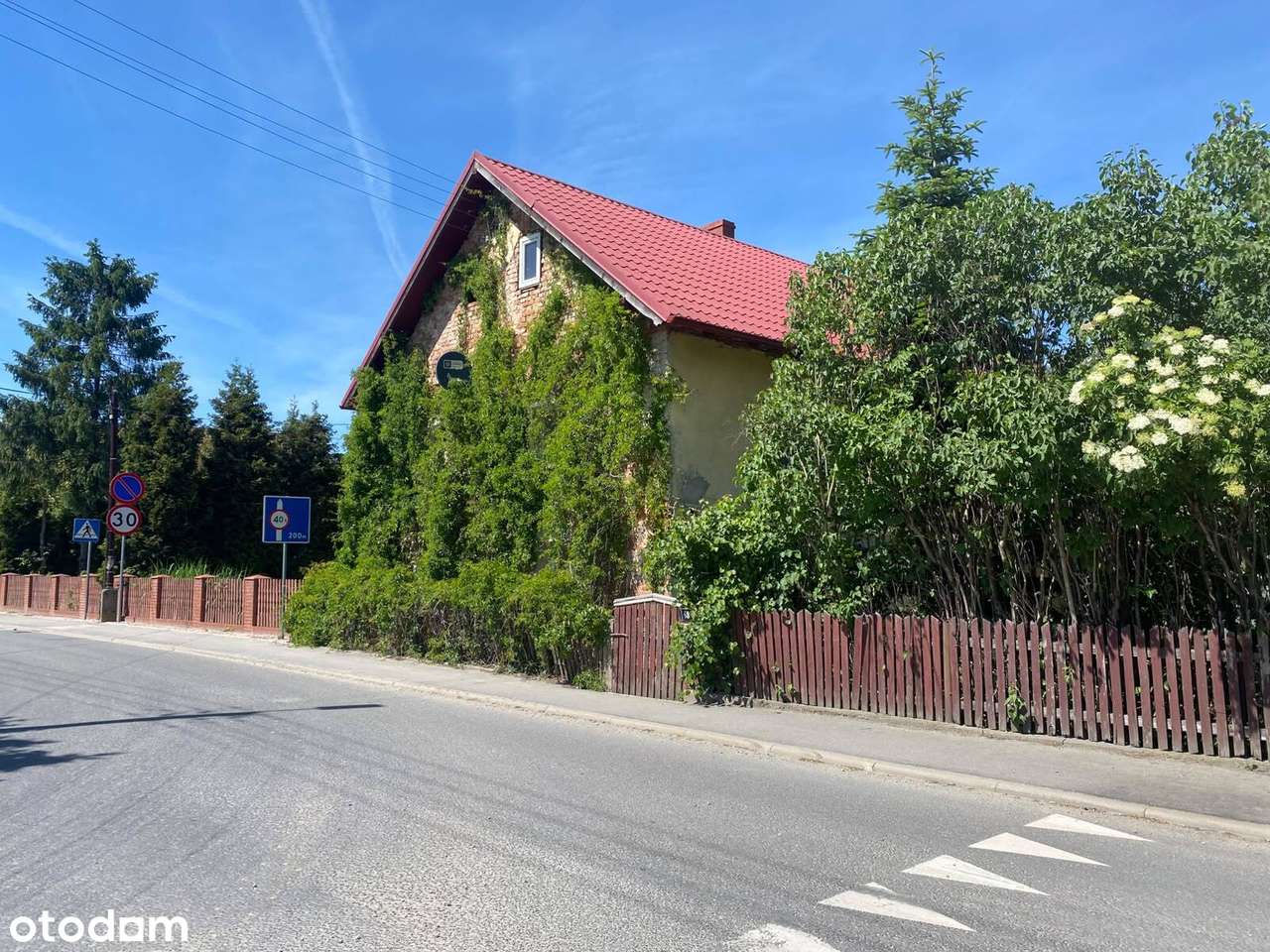 2100m działki | 2 kuchnie | Dom WOLNOSTOJĄCY | Piwnica i strych