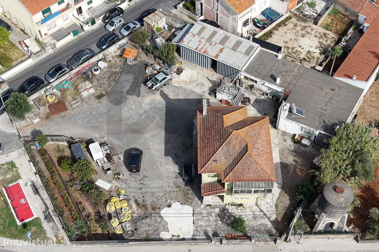 Moradia Bi-Familiar T3+T3 | 1600 m2 de Terreno | Oportunidade de Inves - Grande imagem: 4/33