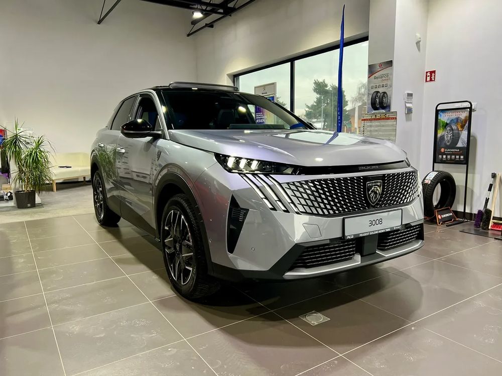 GT mHEV 145KM / Focal / Kamery 360 / Elektryczne fotele / Focal /