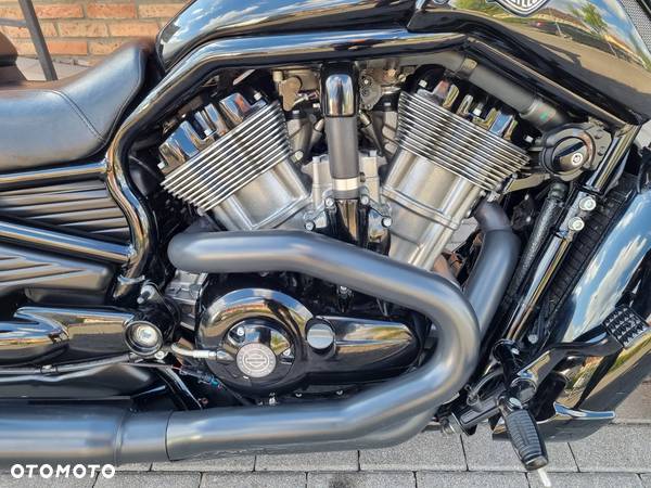 Harley-Davidson V-Rod Muscle - 24