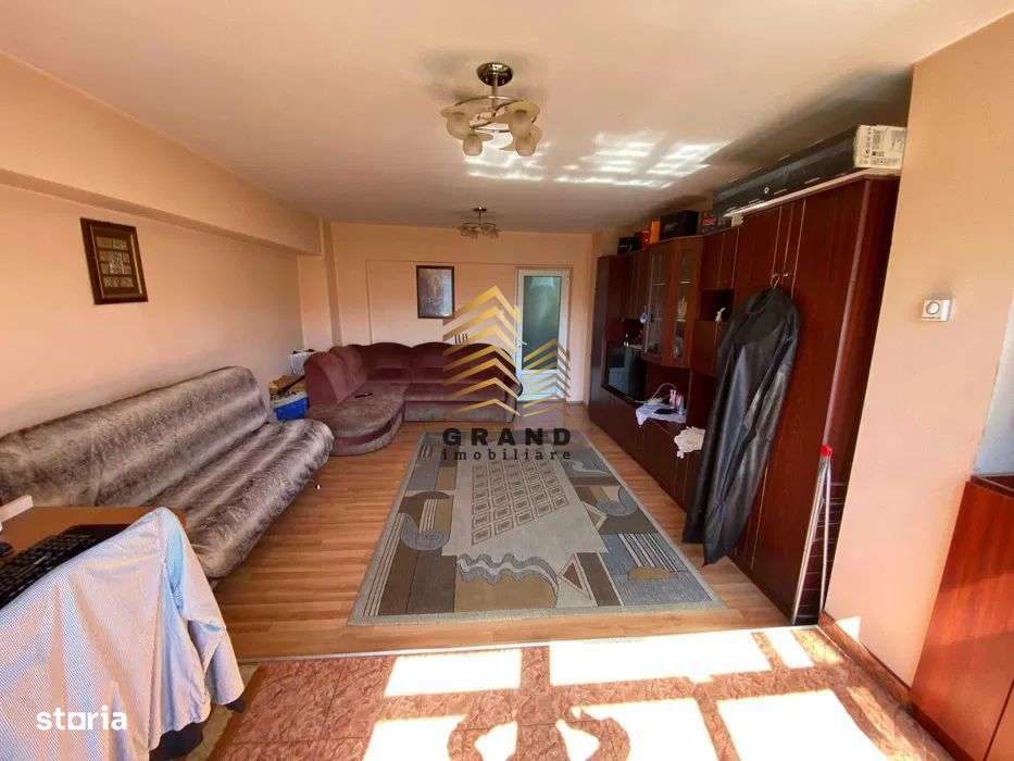 APARTAMENT 2 CAMERE | DECOMANDAT | BLV. INDEPENDENTEI - Imagine principală: 4/10