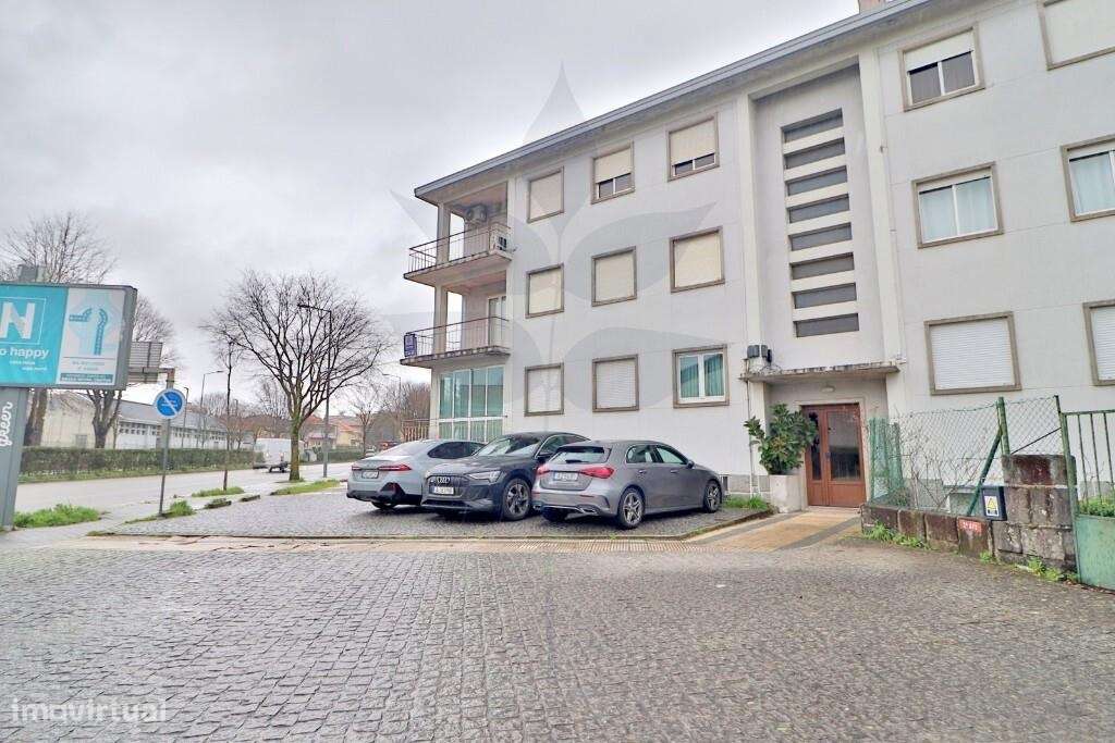 Arrendamento Apartamento T3 - Mobilado e Equipado - Grande imagem: 2/26