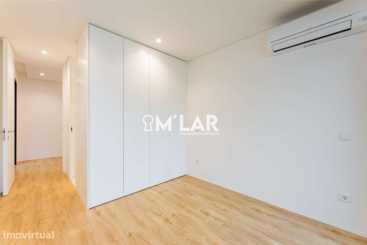 Apartamento T3 com piscina, Novo, no Centro de Vila Verde-27
