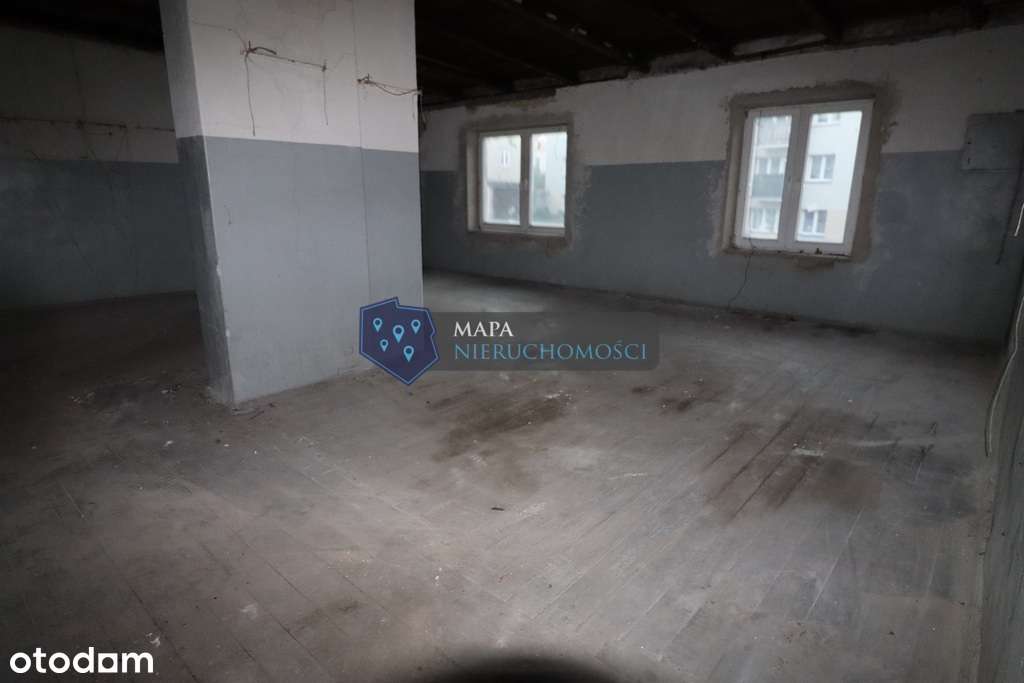 Piętrowy budynek do remontu w Centrum-6