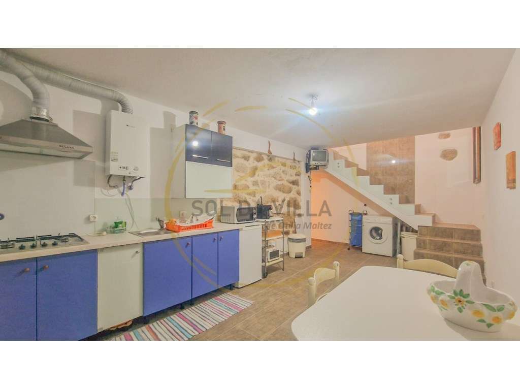 Moradia em Castelo Branco c/terraço T2 - 75.000€-4