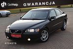 Volvo S60 2.4 Momentum - 1