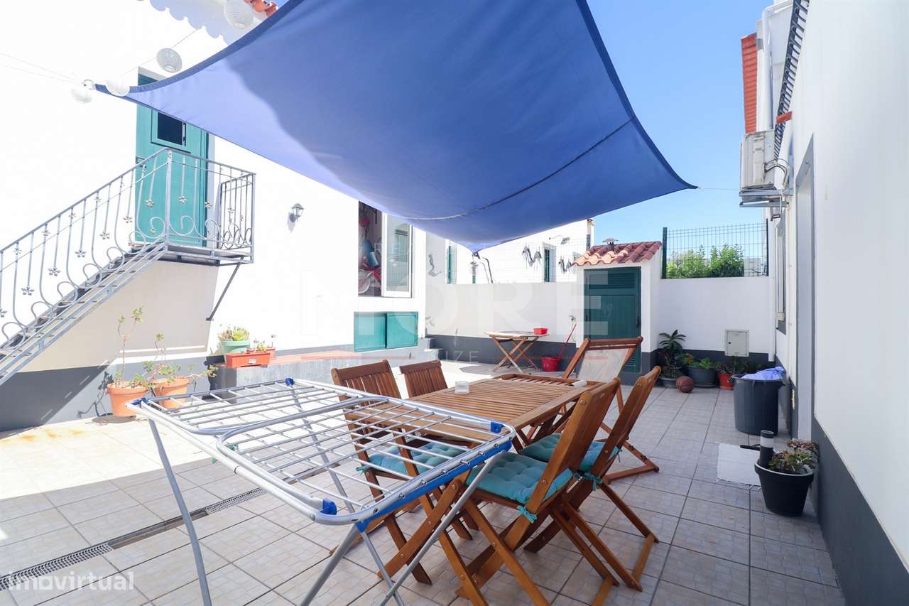 Moradia Unifamiliar T4 com Quintal e Garagem no Centro das Alcáçovas-26