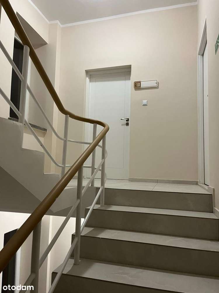 Lokal usługowy w centrum - 17m2 wynajem - Pełny obrazek: 4/7