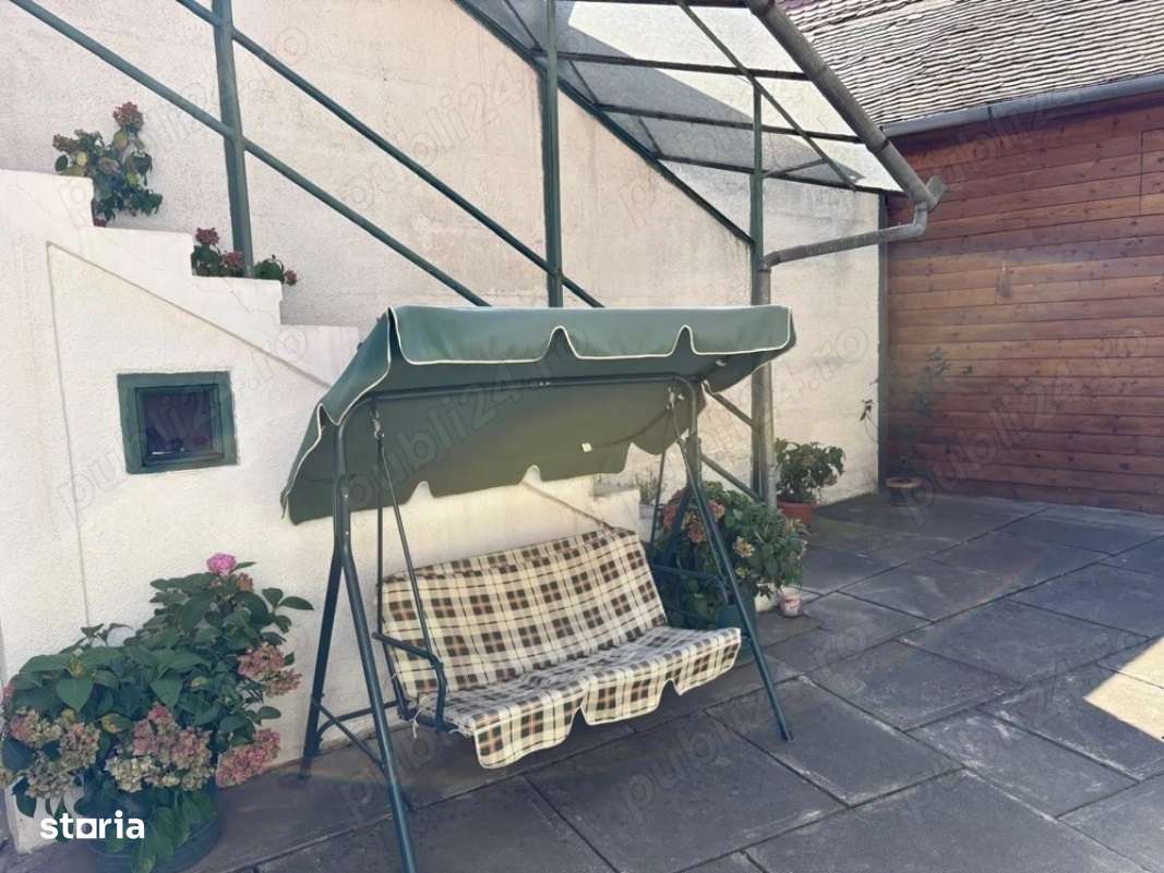 Casa singur in curte in Orasul de Jos-4