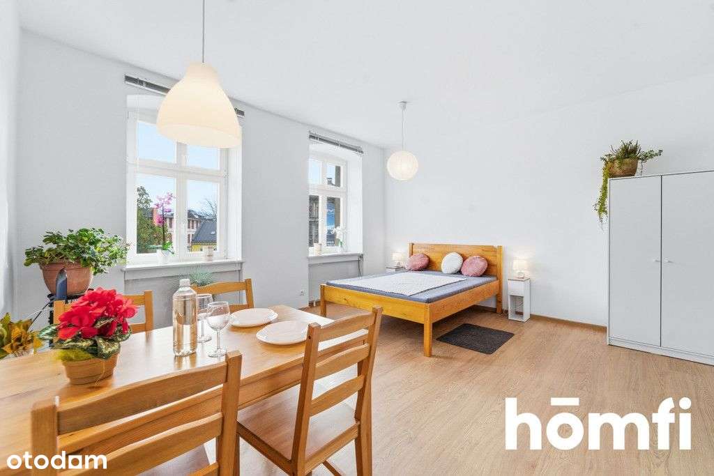 Wyjątkowa kawalerka w historycznym centrum Bielska - Pełny obrazek: 2/16