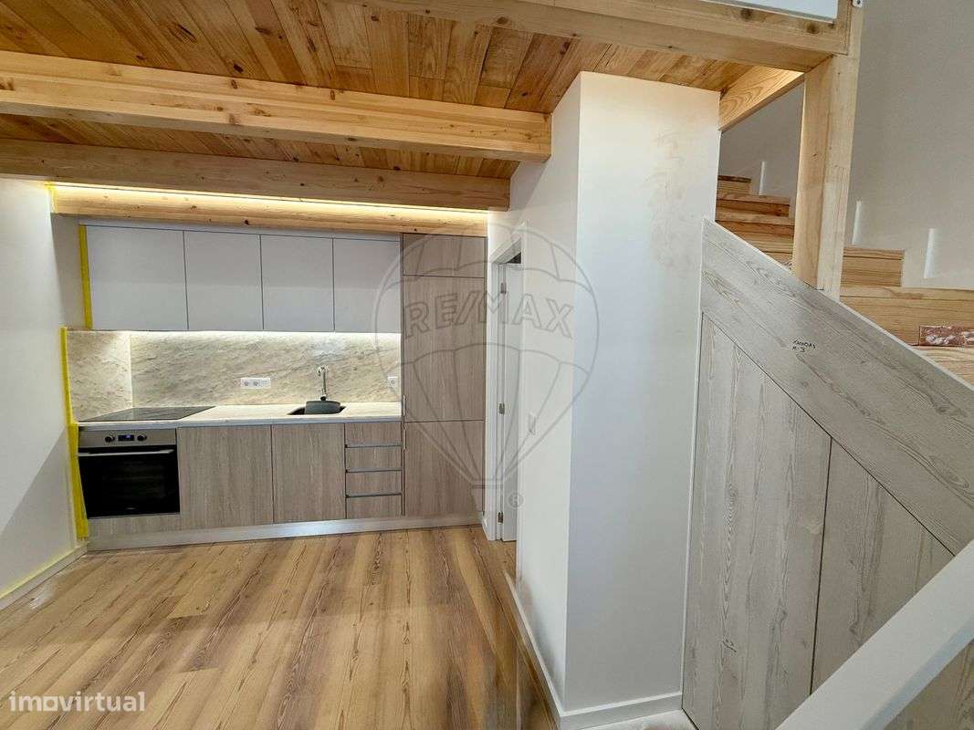 Moradia T1 para venda - Grande imagem: 3/13