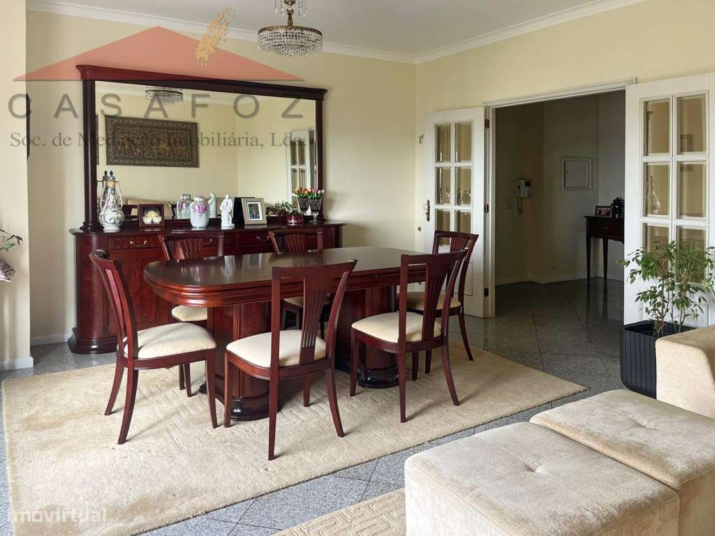 Fantástico Apartamento T3 no centro da Maia-0